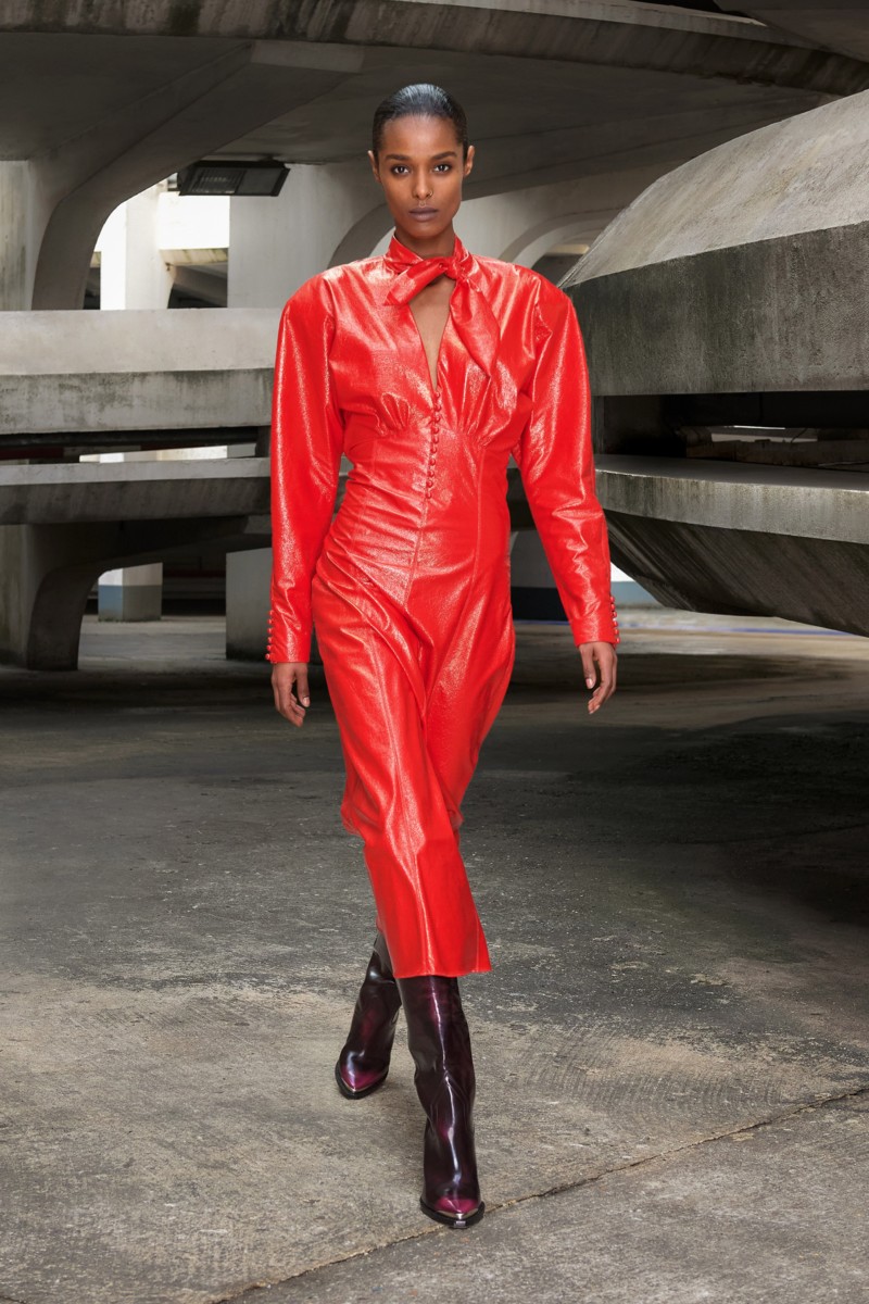 Top 10 Must-Have Fabrics for Your Fall Fashion Wardrobe