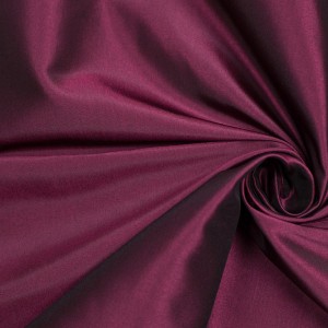 BurgundyTaffeta.Mood