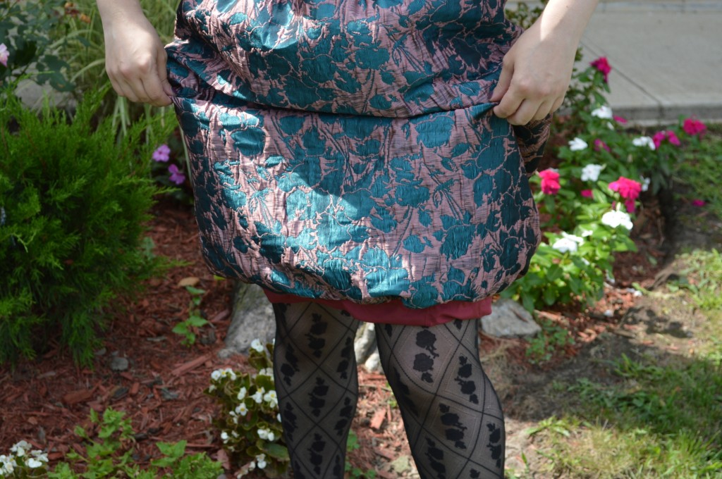 A peek at the lining.
