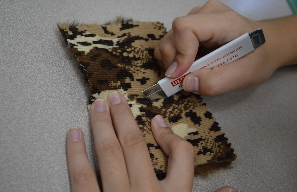 Cut the Backing | Tan/Brown Leopard Knitted Faux Fur Cut the Backing | Tan/Brown Leopard Knitted Faux Fur