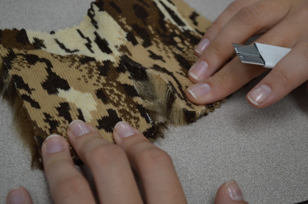 Cut the Backing | Tan/Brown Leopard Knitted Faux Fur Cut the Backing | Tan/Brown Leopard Knitted Faux Fur