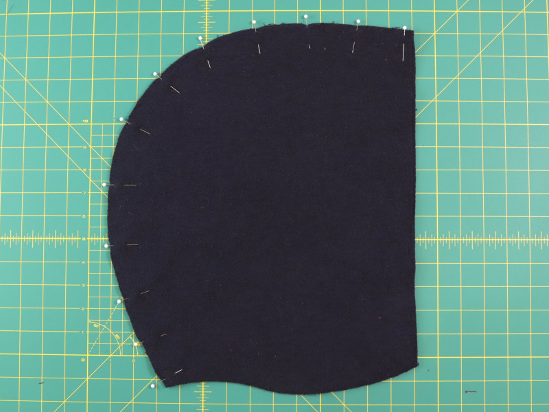The Ventura Sweatsuit: How to sew the seam at back of the hood