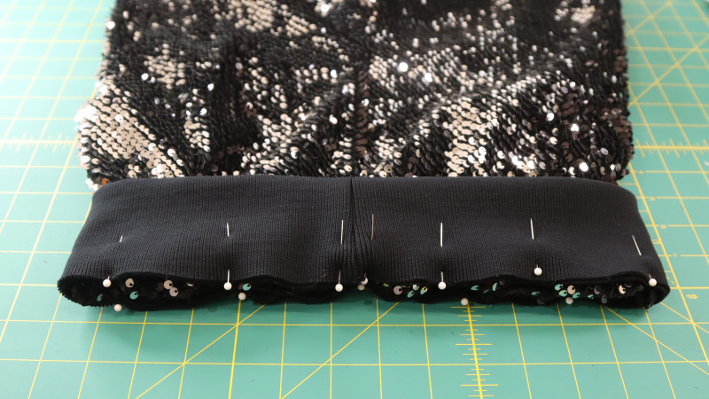 How To Sew The Waistband To The Waistline Of The Pants For The Jet Jogger Set in Sequins and Rib Knit Fashion Fabric
