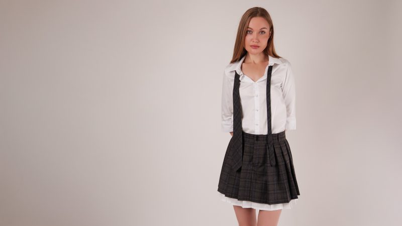 Oxford Pleated Skirt and Tie Free Sewing Pattern - Model Photos - Mood Fabrics Sewciety Blog - Free Sewing Pattern MDF460