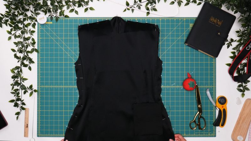How To Pin Sew Shell Shoulders Side Seams - - Mood Fabrics - Nolita Vest and Skirt Set Free Sewing Pattern Tutorial - MDF466 MDF467 - Mood Fabrics Sewciety Blog - Pin and sew shoulder and side seams of vest shell.
