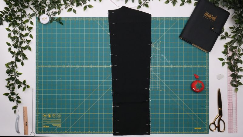 How To Pin Sew Back Lining Center - - Mood Fabrics - Nolita Vest and Skirt Set Free Sewing Pattern Tutorial - MDF466 MDF467 - Mood Fabrics Sewciety Blog - Pin and sew back center lining pieces right sides together.