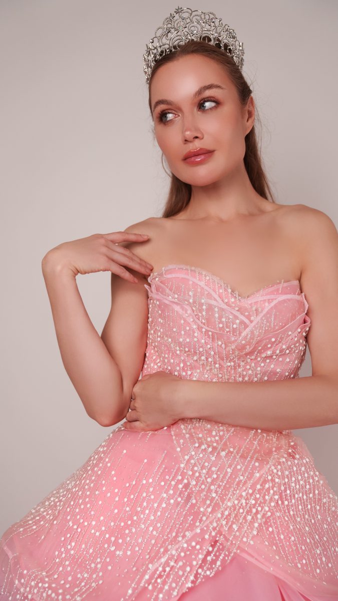 Glinda Gown Free Sewing Pattern - Model Photos - Mood Fabrics Sewciety Blog - Free Sewing Pattern MDF463