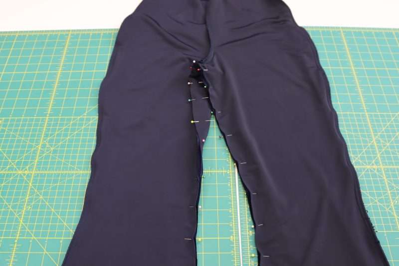 How To Pin Sew Inseam - Stretch Velour - Mood Fabrics - Tarrytown Tracksuit Free Sewing Pattern Tutorial - MDF471 - Mood Fabrics Sewciety Blog - Pin and sew the pants inseam.