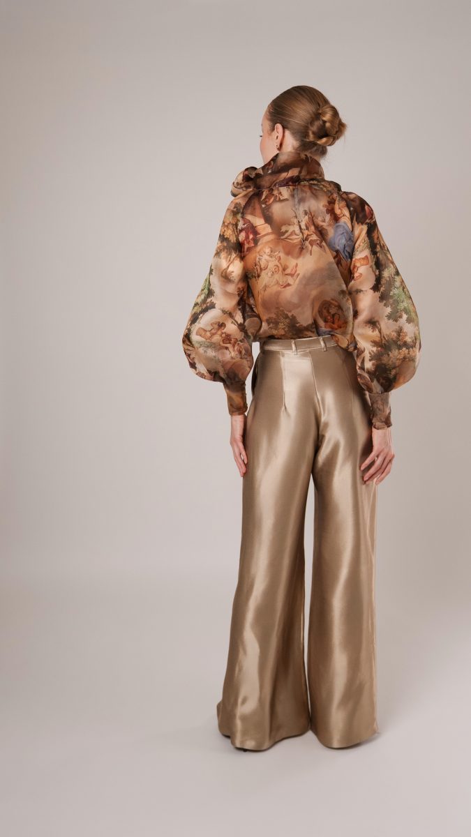 Firenze Blouse and Trousers Free Sewing Pattern - Model Photos - Mood Fabrics Sewciety Blog - Free Sewing Pattern MDF464