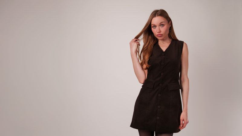 Fawn Mini Dress Free Sewing Pattern - Model Photos - Mood Fabrics Sewciety Blog - Free Sewing Pattern MDF476