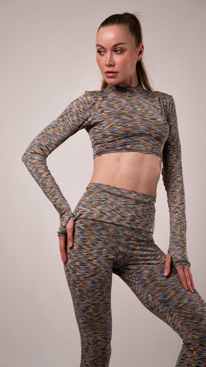 Arlington Workout Set Free Sewing Pattern - Model Photos - Mood Fabrics Sewciety Blog - Free Sewing Pattern MDF488