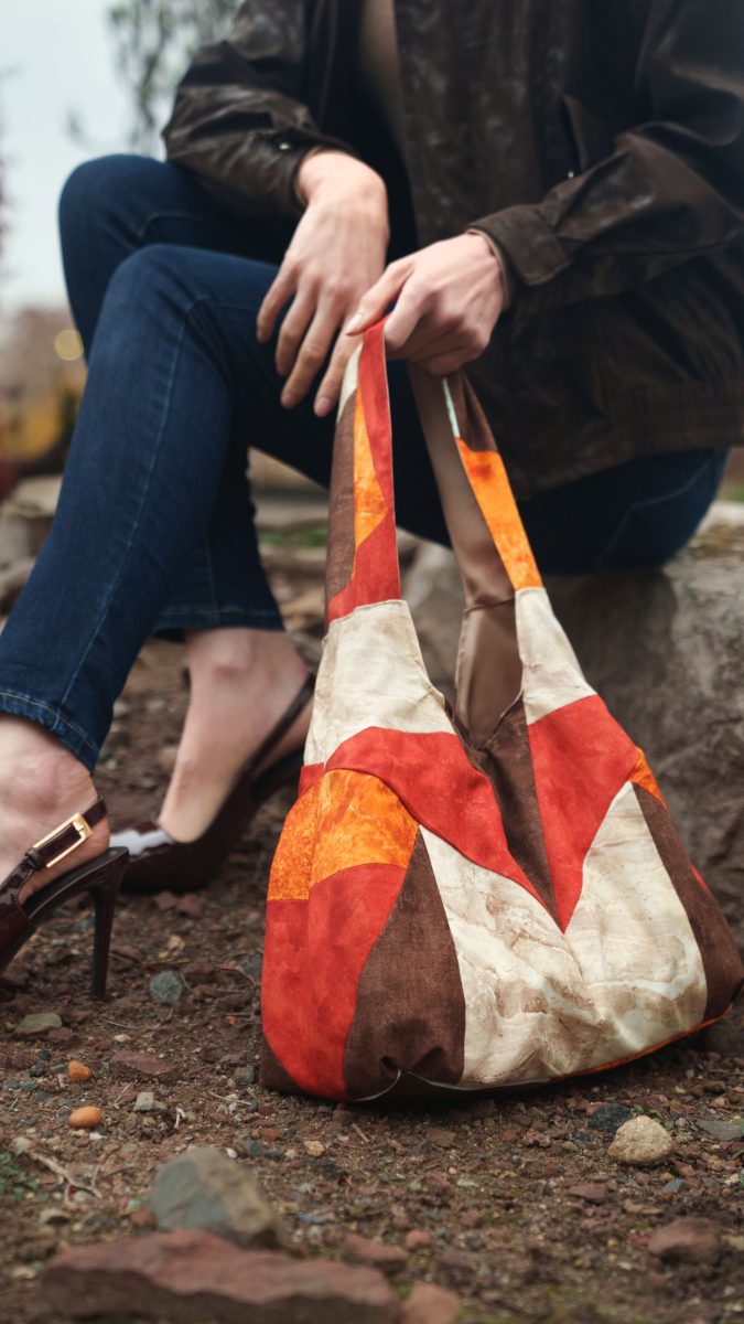 The Pecan Patchwork Bag Free Sewing Pattern - Model Photos - Mood Fabrics Sewciety Blog - Free Sewing Pattern MDF482