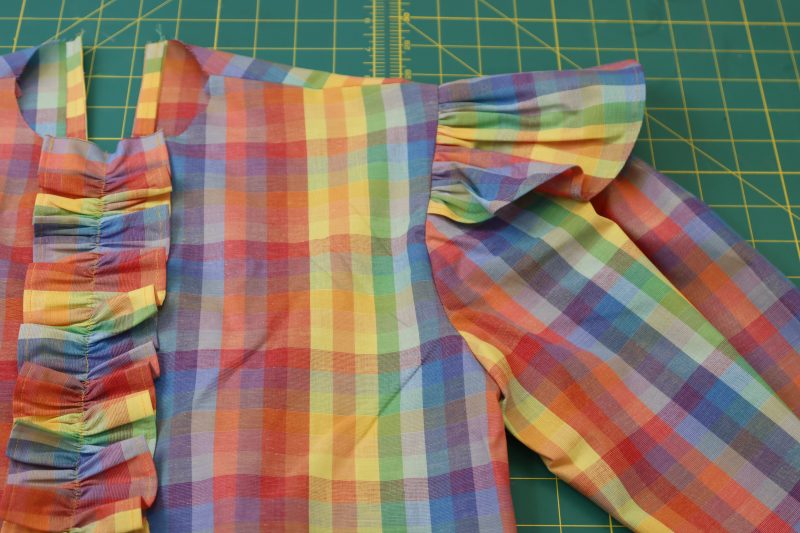 How To Sew Sleeve Caps To Armscyes - Rainbow Checks Cotton Shirting - Mood Fabrics - Bayport Blouse Free Sewing Pattern Tutorial - MDF494 - Mood Fabrics Sewciety Blog - Sew the sleeve cap to the armscye.