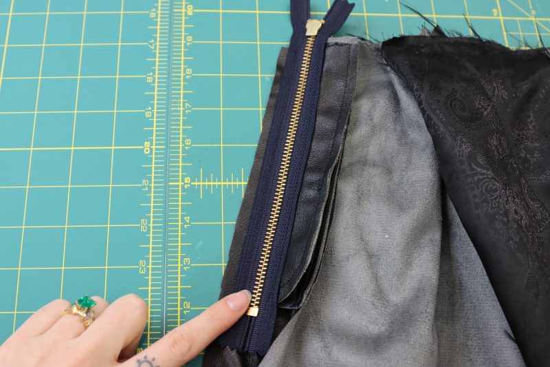 How To Sew Zipper To Opposite Side - Metal Zipper - Mood Fabrics - Dresden Shorts Free Sewing Pattern Tutorial - MDF493 - Mood Fabrics Sewciety Blog - Sew the zipper to the opposite side of the shorts.