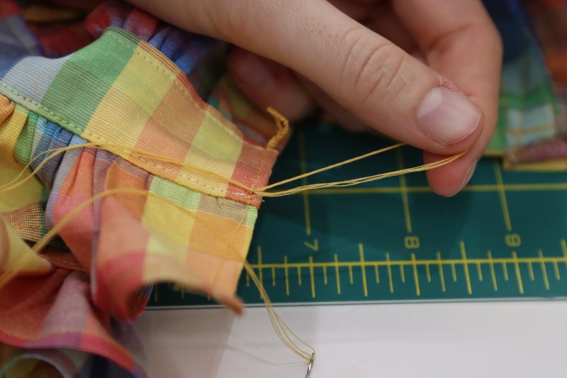 How To Tie Slip Knot - Gutermann Sew All Thread - Mood Fabrics - Bayport Blouse Free Sewing Pattern Tutorial - MDF494 - Mood Fabrics Sewciety Blog - Make a slip knot.