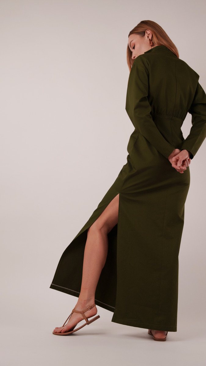 Boca Resort Dress Free Sewing Pattern - Model Photos - Mood Fabrics Sewciety Blog - Free Sewing Pattern MDF524