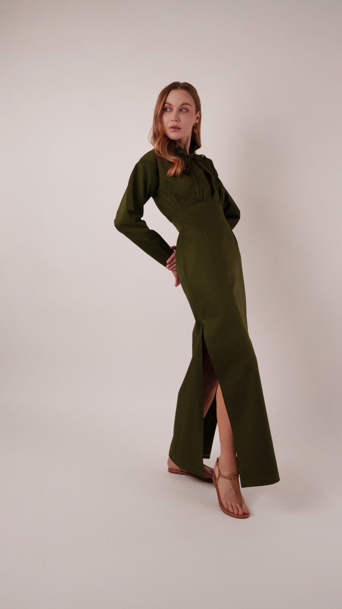 Boca Resort Dress Free Sewing Pattern - Model Photos - Mood Fabrics Sewciety Blog - Free Sewing Pattern MDF524