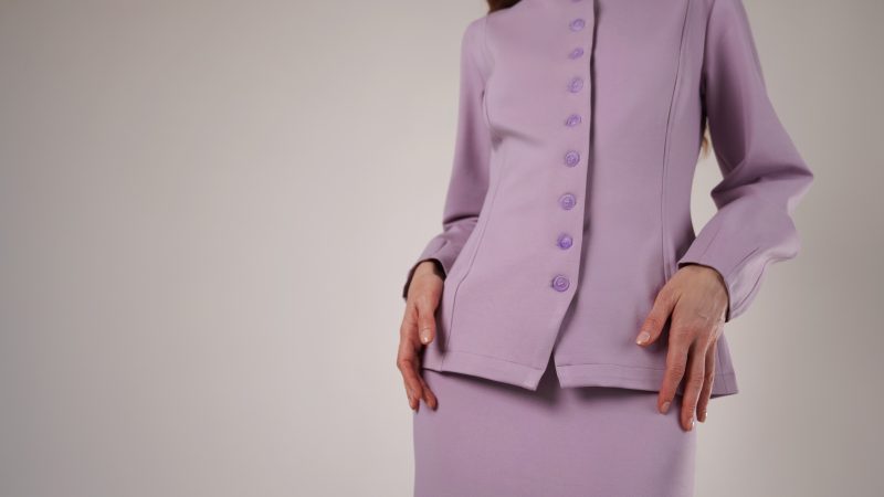 Camarillo Cardigan Free Sewing Pattern - Model Photos - Mood Fabrics Sewciety Blog - Free Sewing Pattern MDF490