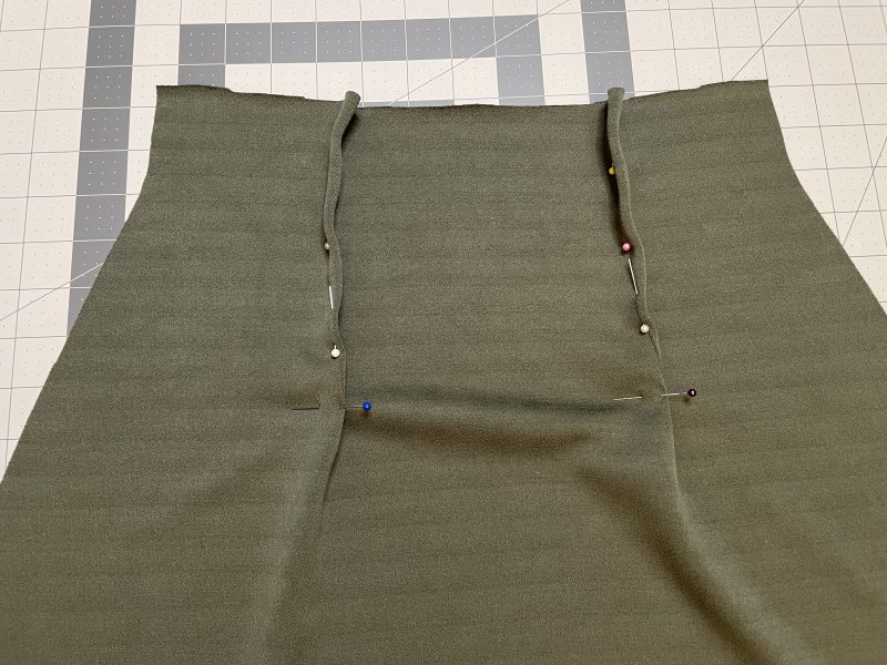 How To Pin Darts - Stretch Liverpool Knit - Mood Fabrics - Marin Mini Skirt Free Sewing Pattern Tutorial - MDF499 - Mood Fabrics Sewciety Blog - Pin the darts.