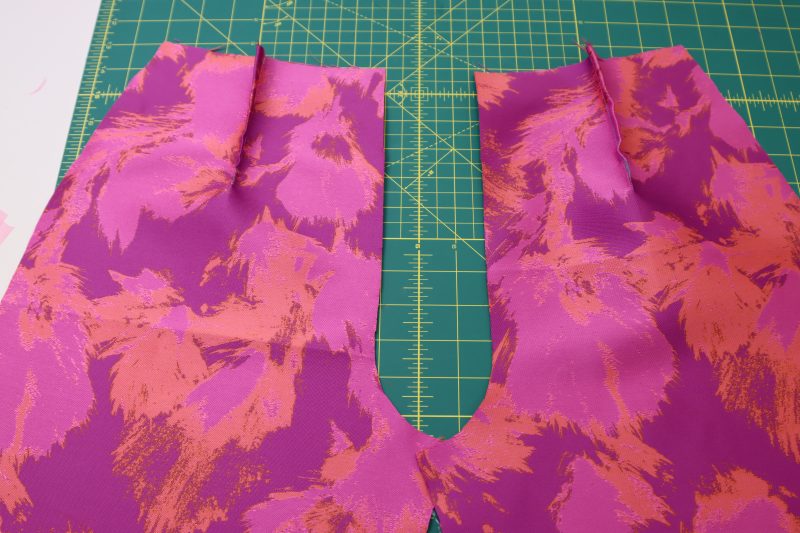 How To Sew Front Darts - Luxury Polyester Brocade - Mood Fabrics - Chelsea Brocade Set Free Sewing Pattern Tutorial - MDF508 - Mood Fabrics Sewciety Blog - Sew the front darts.