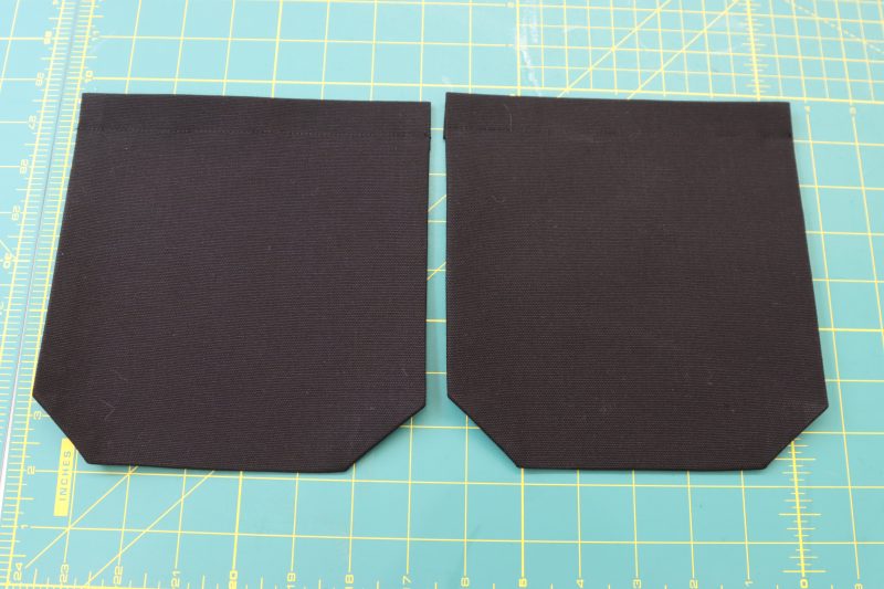 How To Topstitch Back Pocket Top Edge - Cotton Canvas - Mood Fabrics - Colfax Carpenter Pants Free Sewing Pattern Tutorial - MDF504 - Mood Fabrics Sewciety Blog - Topstitch the top edge of the back pocket.