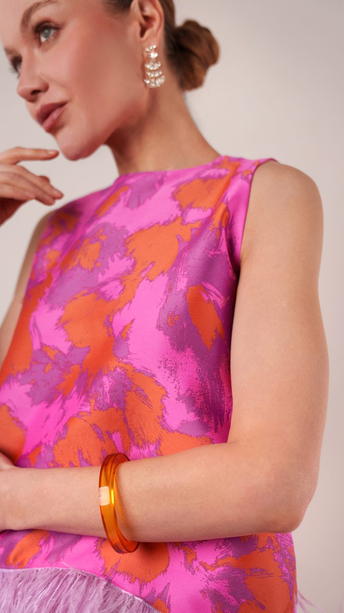 Chelsea Brocade Set Free Sewing Pattern - Model Photos - Mood Fabrics Sewciety Blog - Free Sewing Pattern MDF508