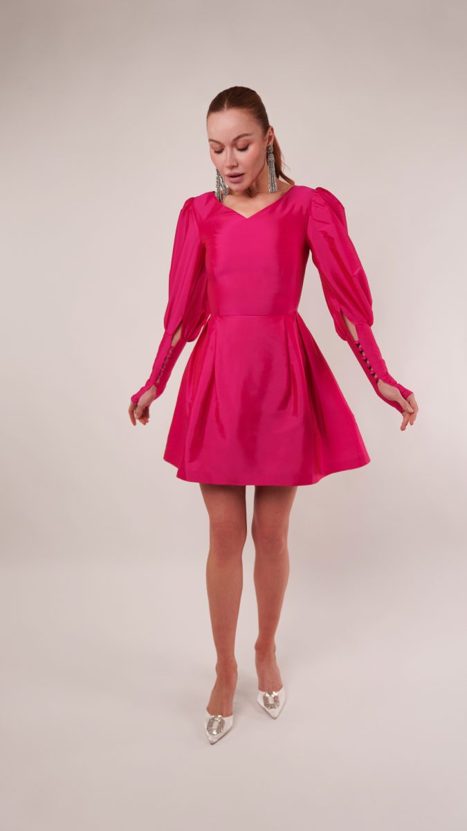 Biella Fit and Flare Dress Free Sewing Pattern - Model Photos - Mood Fabrics Sewciety Blog - Free Sewing Pattern MDF514
