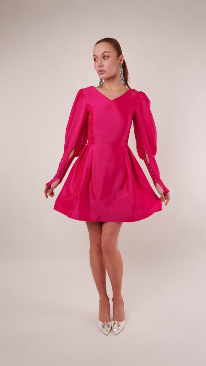 Biella Fit and Flare Dress Free Sewing Pattern - Model Photos - Mood Fabrics Sewciety Blog - Free Sewing Pattern MDF514