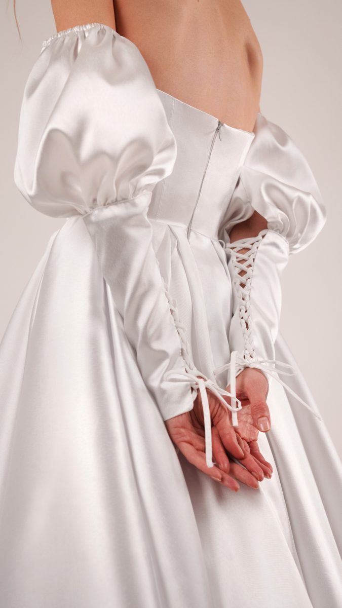 Selenite V-Waist Ballgown Free Sewing Pattern - Model Photos - Mood Fabrics Sewciety Blog - Free Sewing Pattern MDF515