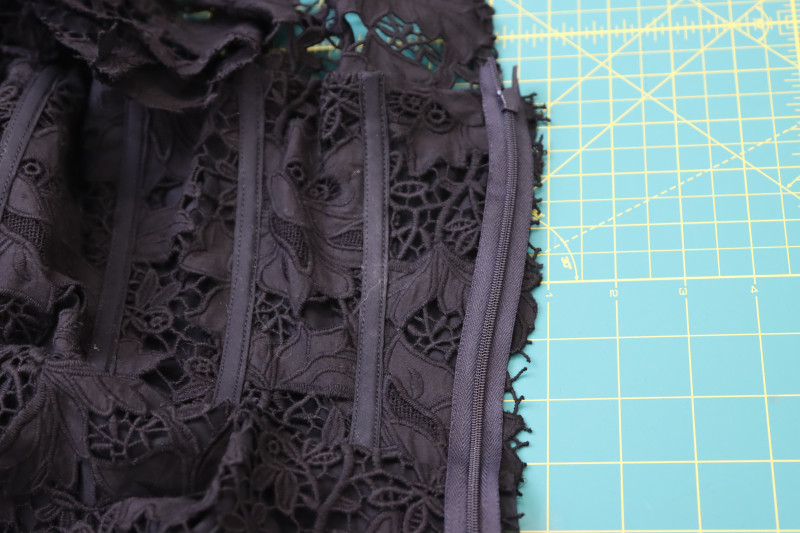 How To Sew Zipper Tape To Center Back Of Dress - Invisible Zipper - Mood Fabrics - Reims Soirée Dress Free Sewing Pattern Tutorial - MDF521 - Mood Fabrics Sewciety Blog - Sew the zipper tape to the center back of the dress.