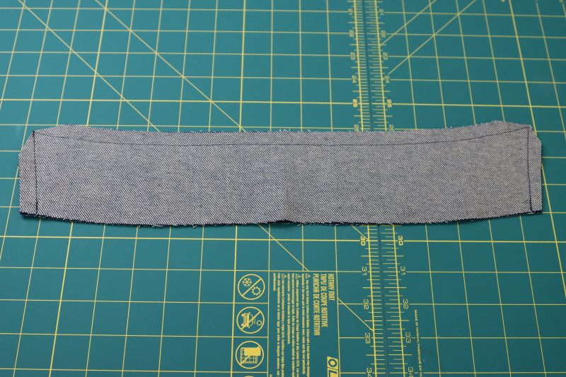 How To Clip Collar Corners Clipped - Cotton Denim Twill - Mood Fabrics - Merit Jumpsuit Free Sewing Pattern Tutorial - MDF525 - Mood Fabrics Sewciety Blog - Clip the corners of the collar.