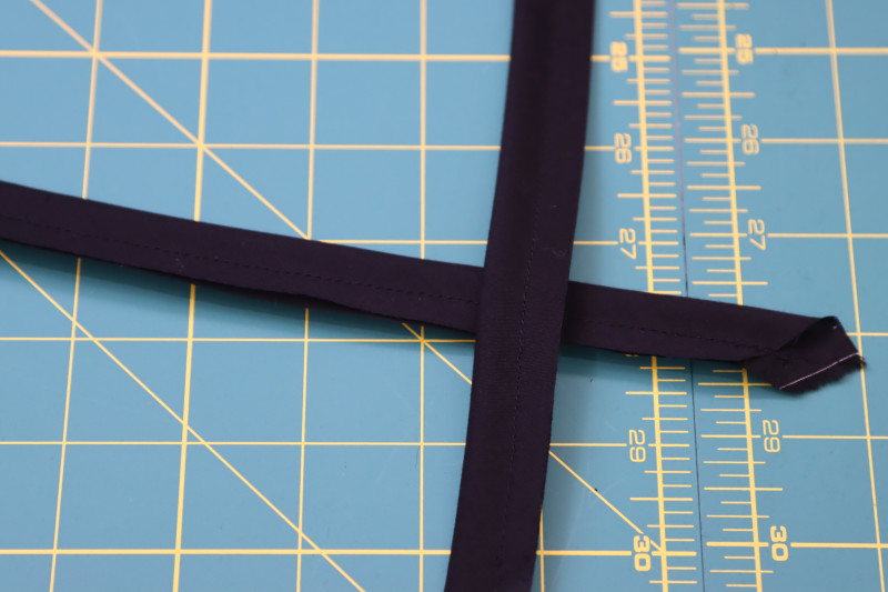 How To Sew Strip Right Sides Together With ½ Inch Seam Allowance - Cotton Voile - Mood Fabrics - Reims Soirée Dress Free Sewing Pattern Tutorial - MDF521 - Mood Fabrics Sewciety Blog - Sew the strip right sides together with ½ inch seam allowance.