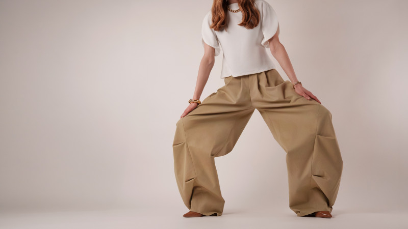Lucca Tailored Barrel-Leg Pants Free Sewing Pattern - Model Photos - Mood Fabrics Sewciety Blog - Free Sewing Pattern MDF523