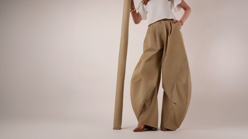 Lucca Tailored Barrel-Leg Pants Free Sewing Pattern - Model Photos - Mood Fabrics Sewciety Blog - Free Sewing Pattern MDF523