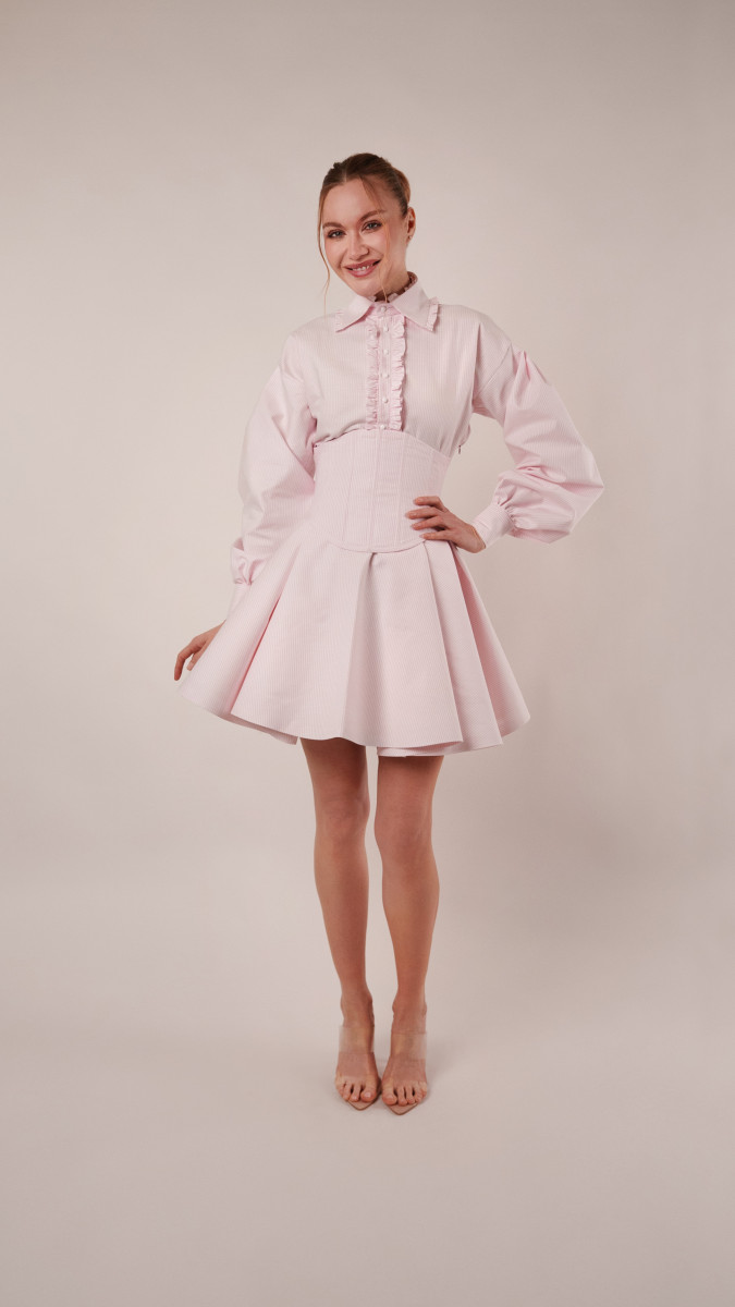 Keats Shirt Dress and Corset Ensemble Free Sewing Pattern - Model Photos - Mood Fabrics Sewciety Blog - Free Sewing Pattern MDF520
