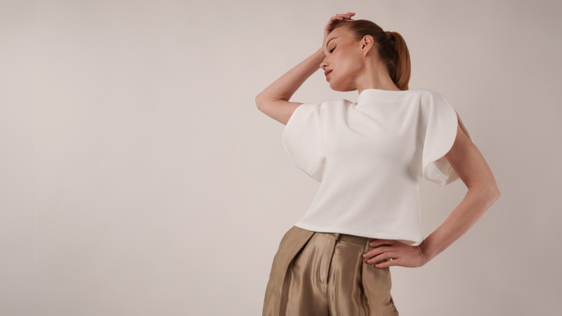 Merano Balloon Sleeve Blouse Free Sewing Pattern - Model Photos - Mood Fabrics Sewciety Blog - Free Sewing Pattern MDF522