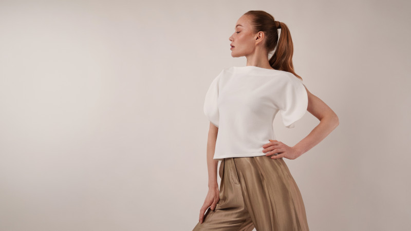 Merano Balloon Sleeve Blouse Free Sewing Pattern - Model Photos - Mood Fabrics Sewciety Blog - Free Sewing Pattern MDF522