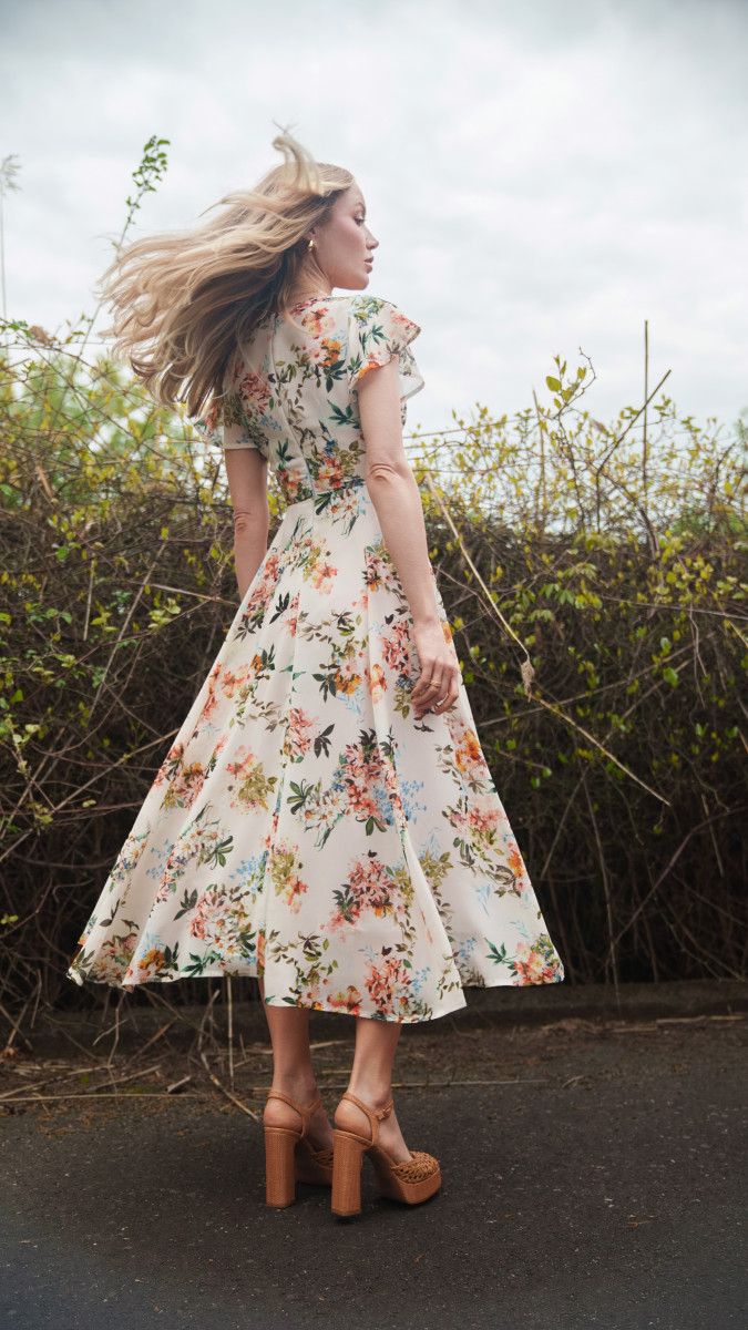 The Valensole Paneled Gown Free Sewing Pattern - Model Photos - Mood Fabrics Sewciety Blog - Free Sewing Pattern MDF526