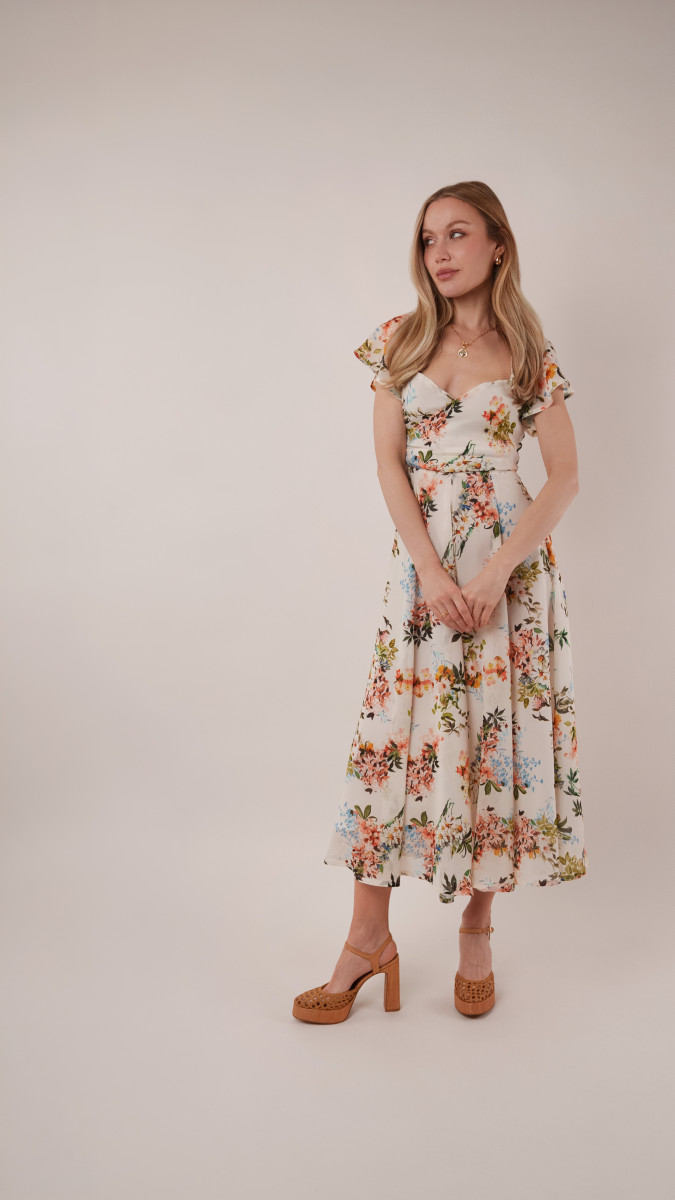 The Valensole Paneled Gown Free Sewing Pattern - Model Photos - Mood Fabrics Sewciety Blog - Free Sewing Pattern MDF526