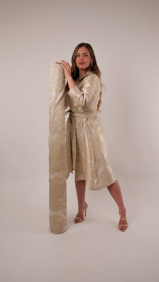 Estoril Collared A-Line Dress Free Sewing Pattern - Model Photos - Mood Fabrics Sewciety Blog - Free Sewing Pattern MDF518