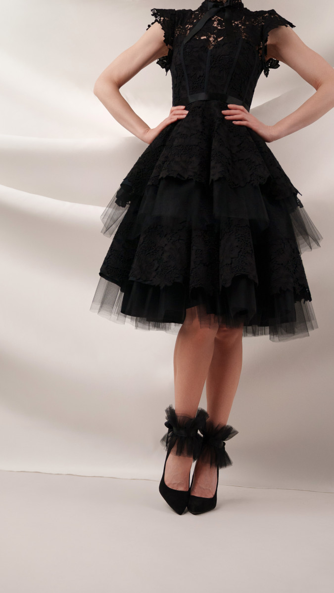Reims Soirée Dress Free Sewing Pattern - Model Photos - Mood Fabrics Sewciety Blog - Free Sewing Pattern MDF521