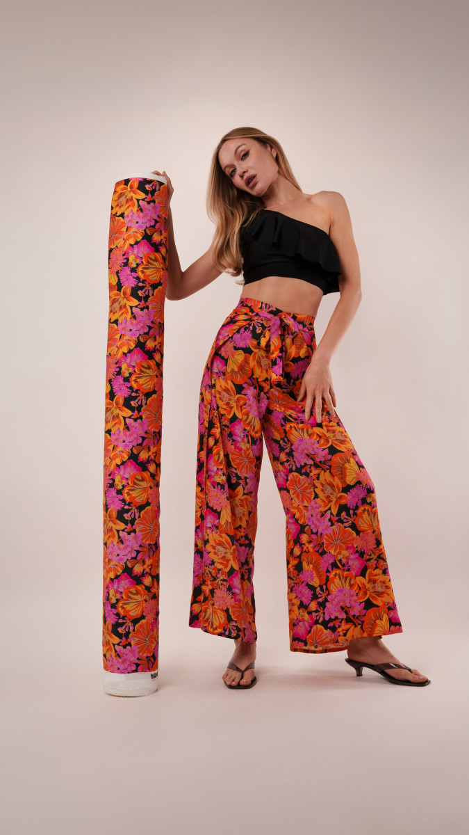Kythera Wide-Leg Beach Pants Free Sewing Pattern - Model Photos - Mood Fabrics Sewciety Blog - Free Sewing Pattern MDF532