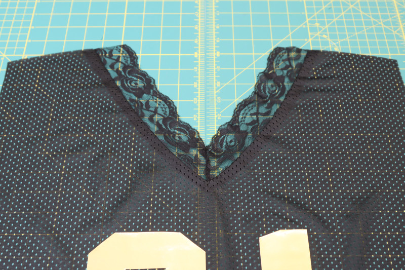 How To Pin Sew Front Collar Front Neckline - Stretch Lace Trim - Fiona Athletic Set - MDF537 - Mood Fabrics Sewciety Blog