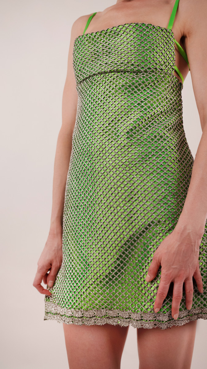 Lynx Mini Shift Dress Free Sewing Pattern - Model Photos - Mood Fabrics Sewciety Blog - Free Sewing Pattern MDF539