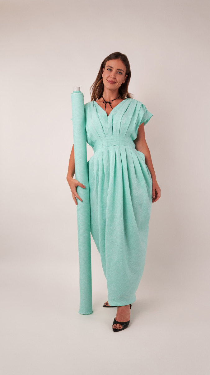 The Larimar Cocoon Dress Free Sewing Pattern - Model Photos - Mood Fabrics Sewciety Blog - Free Sewing Pattern MDF542