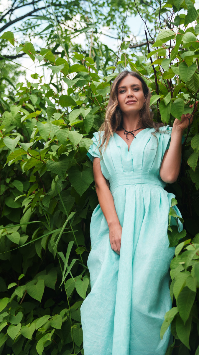 The Larimar Cocoon Dress Free Sewing Pattern - Model Photos - Mood Fabrics Sewciety Blog - Free Sewing Pattern MDF542