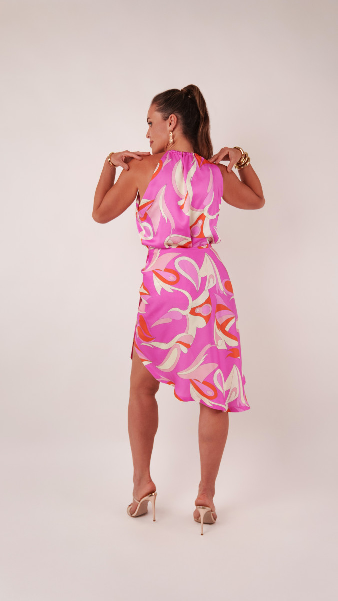 Rhodonite Co-ord Halter and Skirt Free Sewing Pattern - Model Photos - Mood Fabrics Sewciety Blog - Free Sewing Pattern MDF544