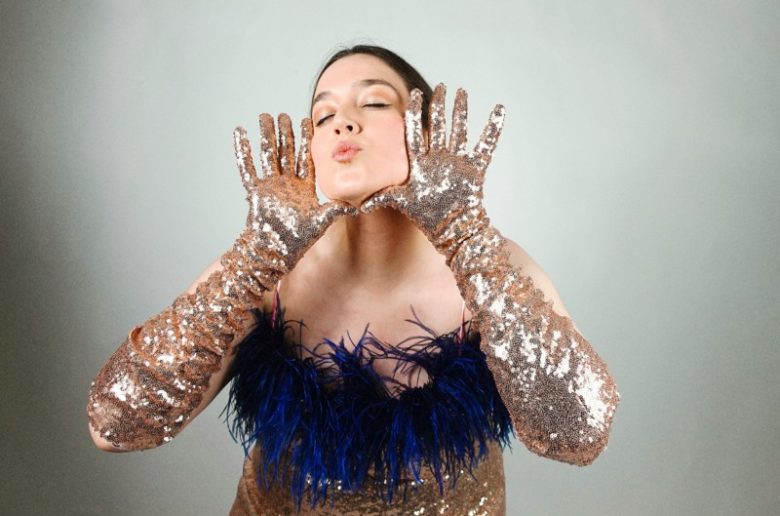 free opera glove tutorial